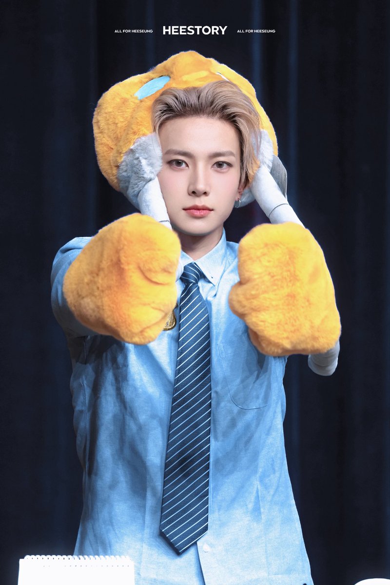 𝐇𝐄𝐄𝐒𝐓𝐎𝐑𝐘 tweet media