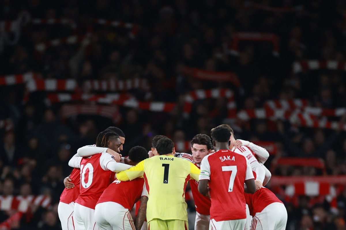 IDGoonerscom's tweet photo. Q: “Apakah Arsenal tim terbaik di dunia?

Arteta: “Saya tidak tahu. Kami adalah tim yg ingin terus menjadi lebih baik, tetapi kami masih JAUH dari sempurna. Kami ingin mempertahankan level yg kami capai saat ini, tetapi juga ingin meningkatkannya lagi.”

What a respond, boss! 🔥 https://t.co/VpUIIUUEAO