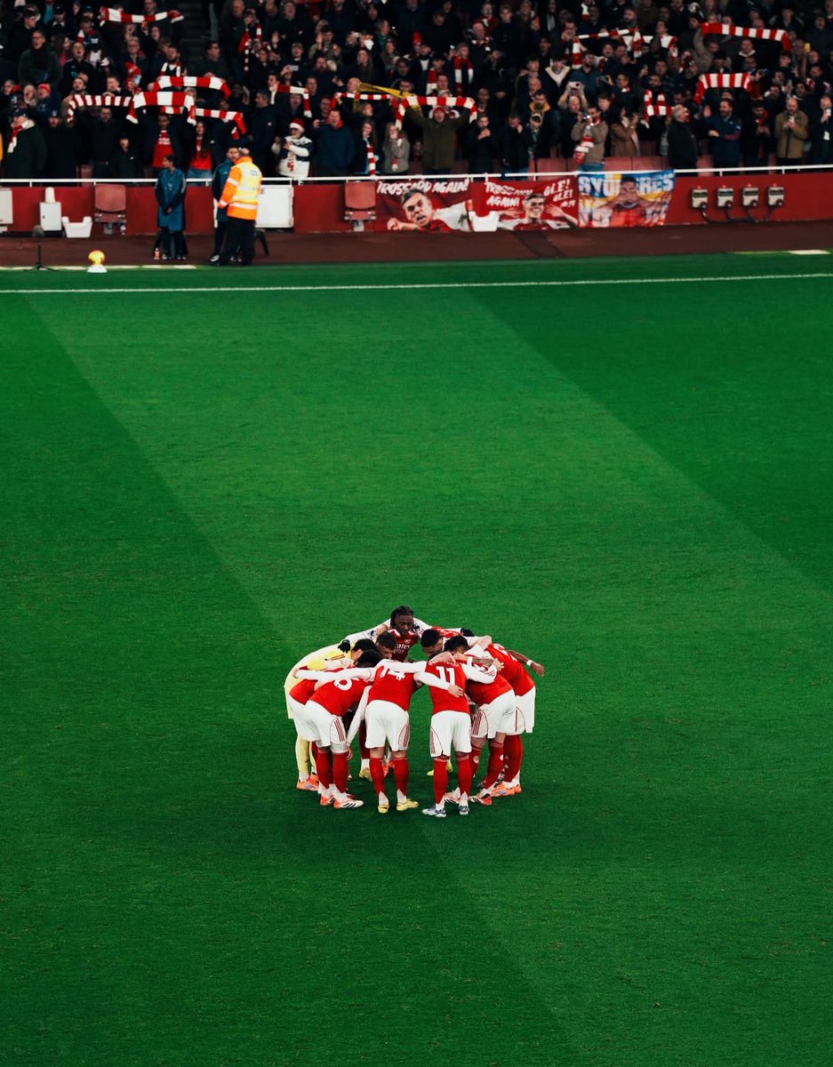 IDGoonerscom's tweet photo. Q: “Apakah Arsenal tim terbaik di dunia?

Arteta: “Saya tidak tahu. Kami adalah tim yg ingin terus menjadi lebih baik, tetapi kami masih JAUH dari sempurna. Kami ingin mempertahankan level yg kami capai saat ini, tetapi juga ingin meningkatkannya lagi.”

What a respond, boss! 🔥 https://t.co/VpUIIUUEAO