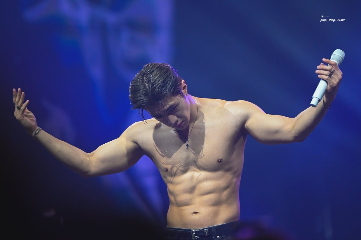 plopplop950123's tweet image. 260111🖤 #HAPPY_WYATT_DAY
오늘 마지막까지 행복하자 재영아
#온앤오프 #ONF #와이엇 #WYATT #심재영 #JustFeelWYATT  @WM_ONOFF