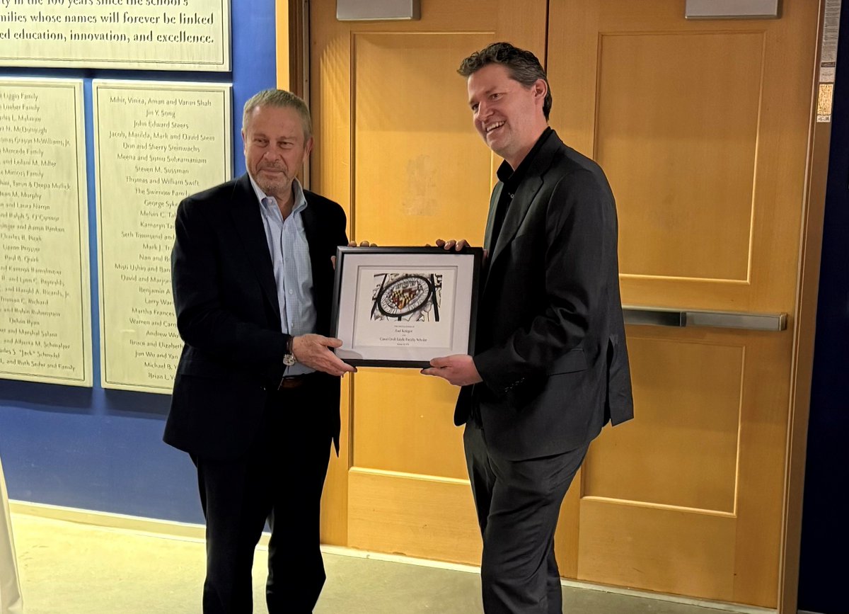 JHUMECHE tweet media