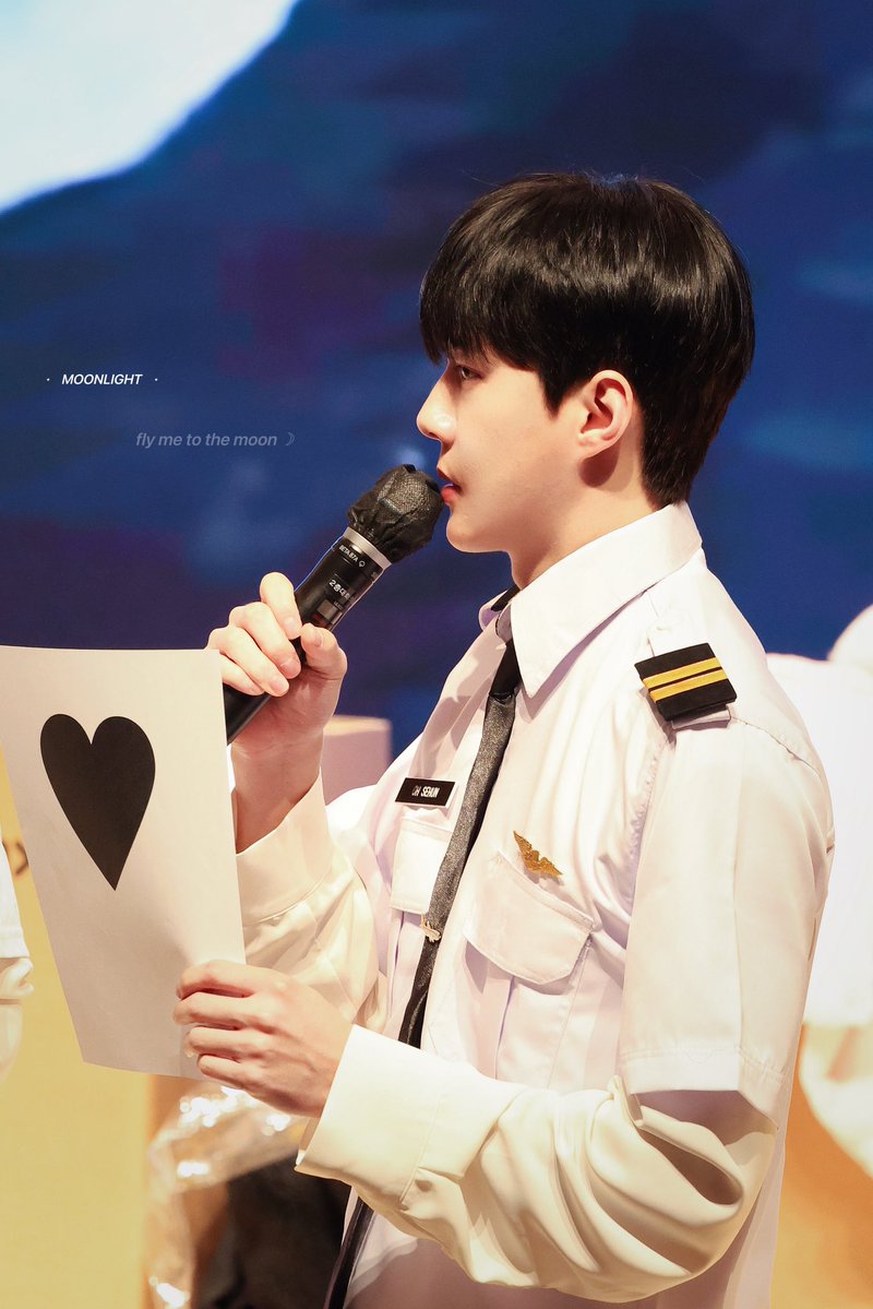 세훈아 나 너 진짜 강력반 막내형사 역 아직 민다....