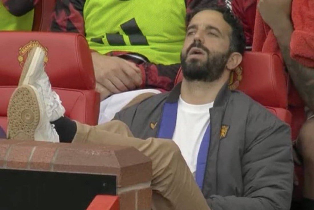 Leo afternoon nimeshinda na rafiki yangu  helping her house hunt for a one bedroom. Reason??? She's trying to trap a man na pregnancy (she's not pregnant btw).. 
So the whole time namuuliza, okay, you'll move in, utasema mbona ball hai grow? 
Her answer, miaka inaenda and she's