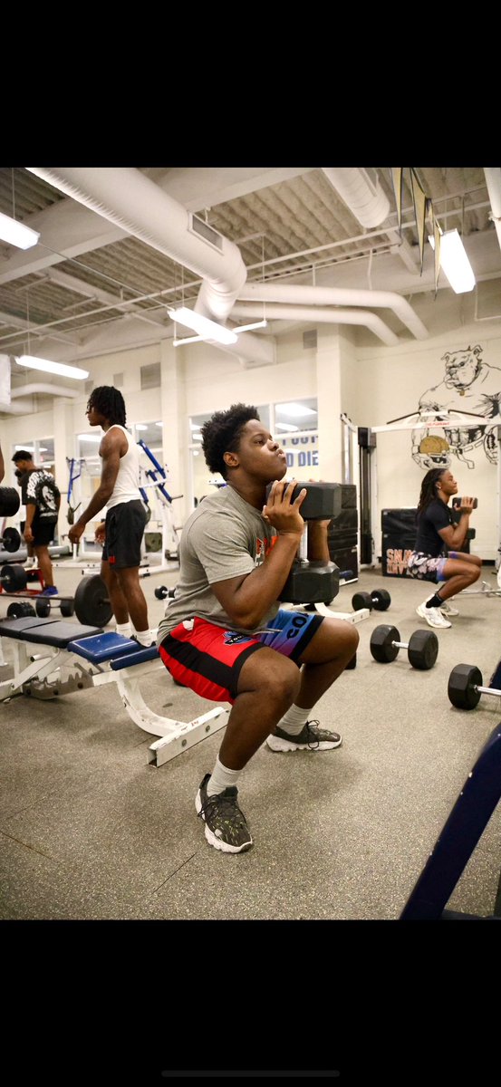 Rayjon Anglen tweet media