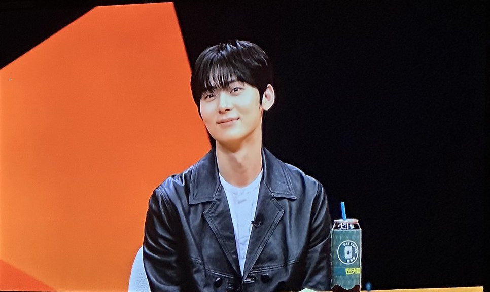 헐헐!!! 민현이 미우새 방송 나오나보다...🥹
언제 나올까나🥹🥹🥹
🔗m.blog.naver.com/ohppl_/2241572…

#황민현 #HWANGMINHYUN