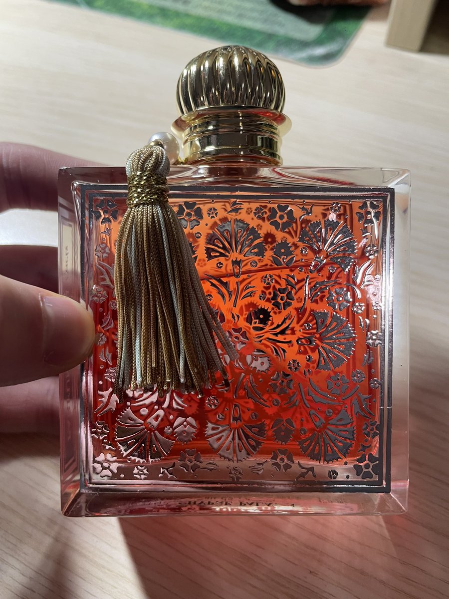 喷雾型迷幻香水(购买微984186526）十年老店信誉第一.xyl