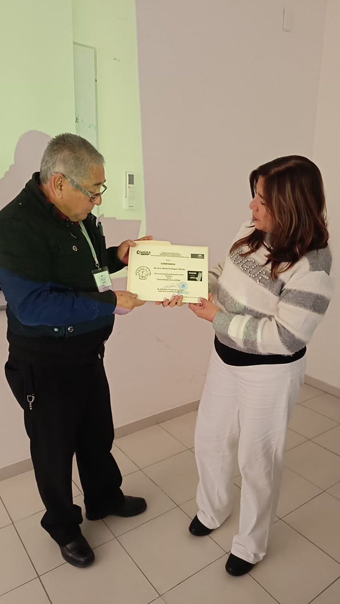 CapaTorreon's tweet image. Capacitación Mensual Red de Trabajo Social Jurisdicción VI 
☎️Teléfono: 8712 85-17-24
☎️Línea de Vida: 800 911 2000
Línea de Vida Coahuila: 800 822 3737 
capatorreon@gmail.com
 @SSalud_mx  @salud93108 @conasamamx