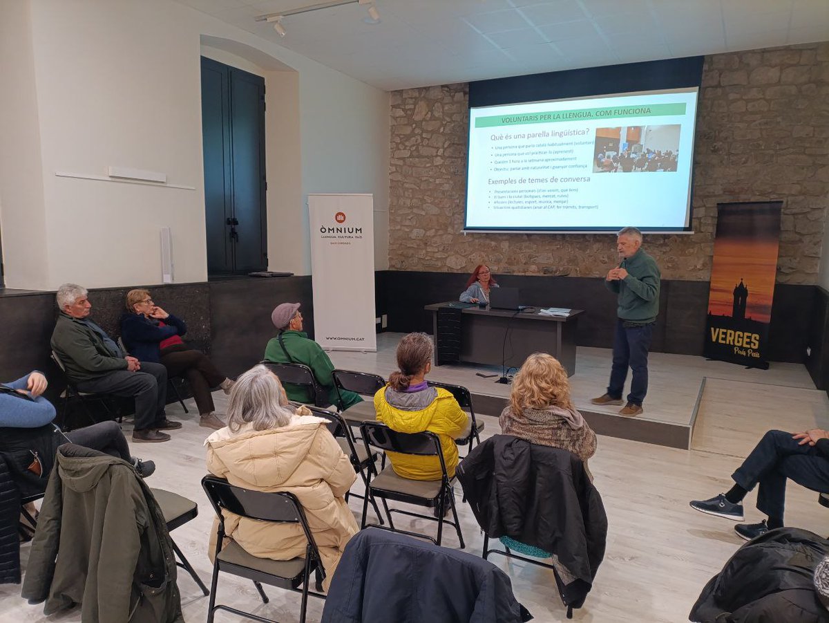 OmniumBaixEmp's tweet photo. Ahir vam fer la trobada amb els socis @omnium de la zona Nord del #BaixEmpordà. No érem molts, però vam poder compartir una estona molt agradable. Un agraïment immens a @ajverges per acollir-nos a la preciosa sala Polivalent. Continuarem visitant tots els pobles de la comarca❗️ https://t.co/hVIVsETFNk