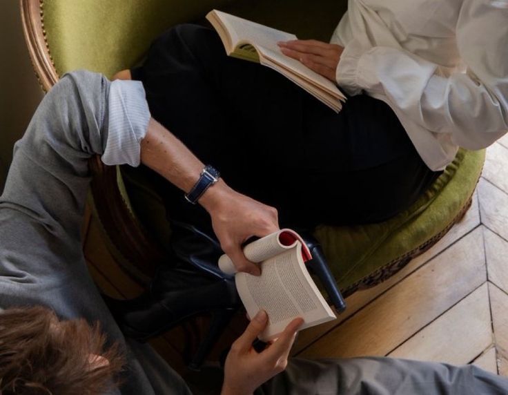 Reading together ❤️