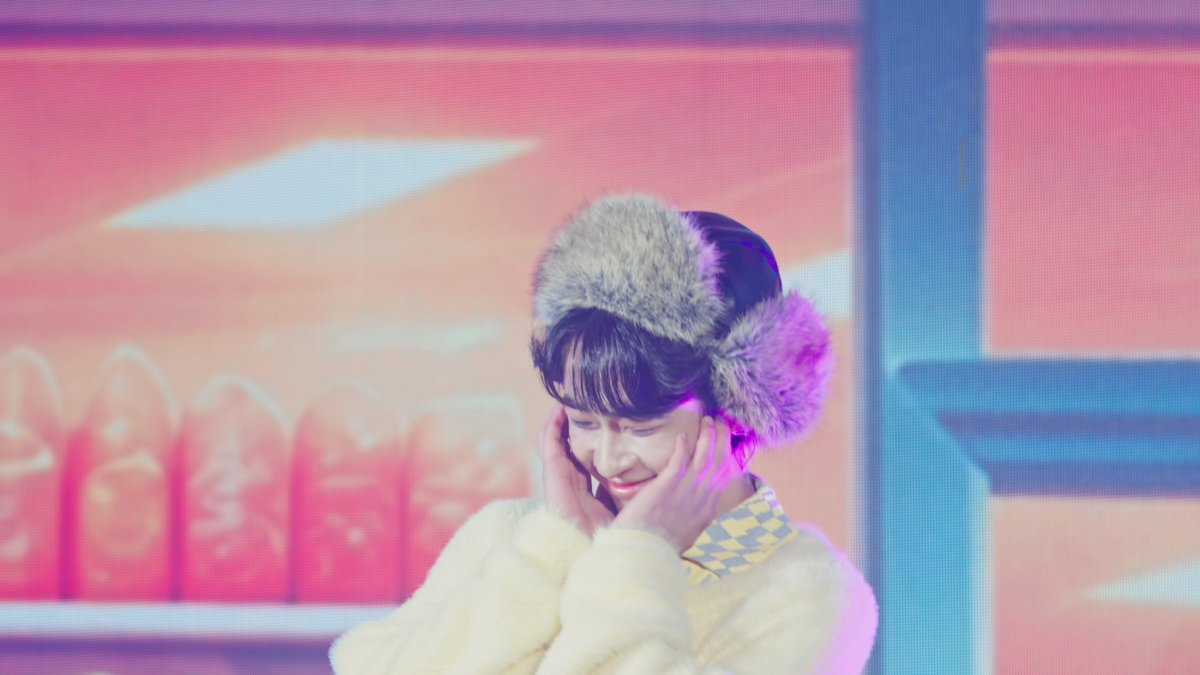 dmdfriendship's tweet image. เปิด Stage Show ด้วยการแสดงของ “เวฟ” @waavetnp ที่จะมาในบทเพลงสุดน่ารักอย่าง “น่ารักชิบปุ๋ง” 🥰🫶🏻💕

ขอบคุณเพลง “น่ารักชิบปุ๋ง” ของคุณ Bonnadol ร่วมกับคุณ SPRITE ด้วยนะคะ ✨

DMD FINAL STAGE 
#DMDFriendshipSS3finalEP