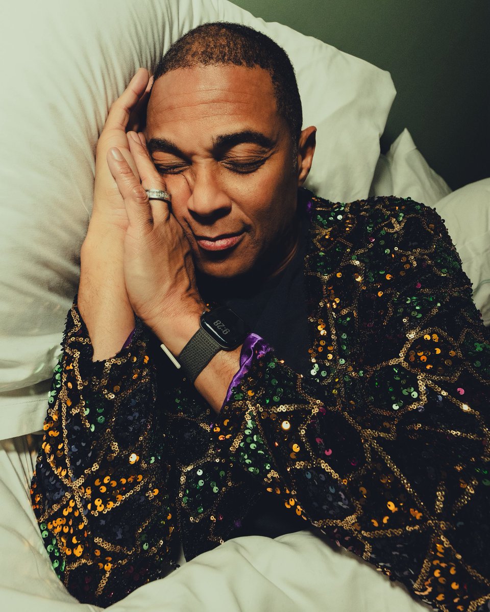 DonLemonClips's tweet image. How Don Lemon slept last night 🙏🍋
