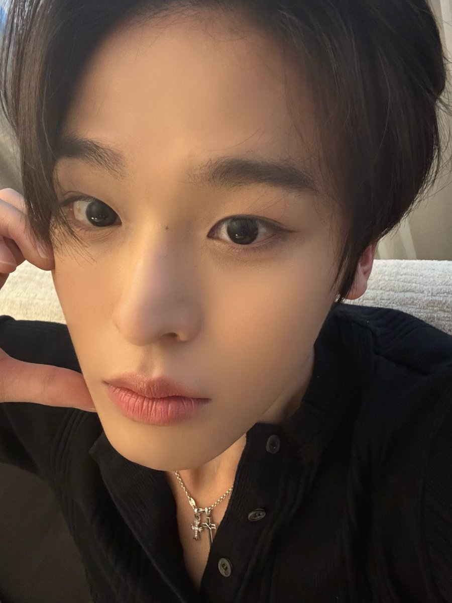 628media's tweet photo. 260123 23:44 KST
🐈‍⬛📸 https://t.co/uArQ70eB23