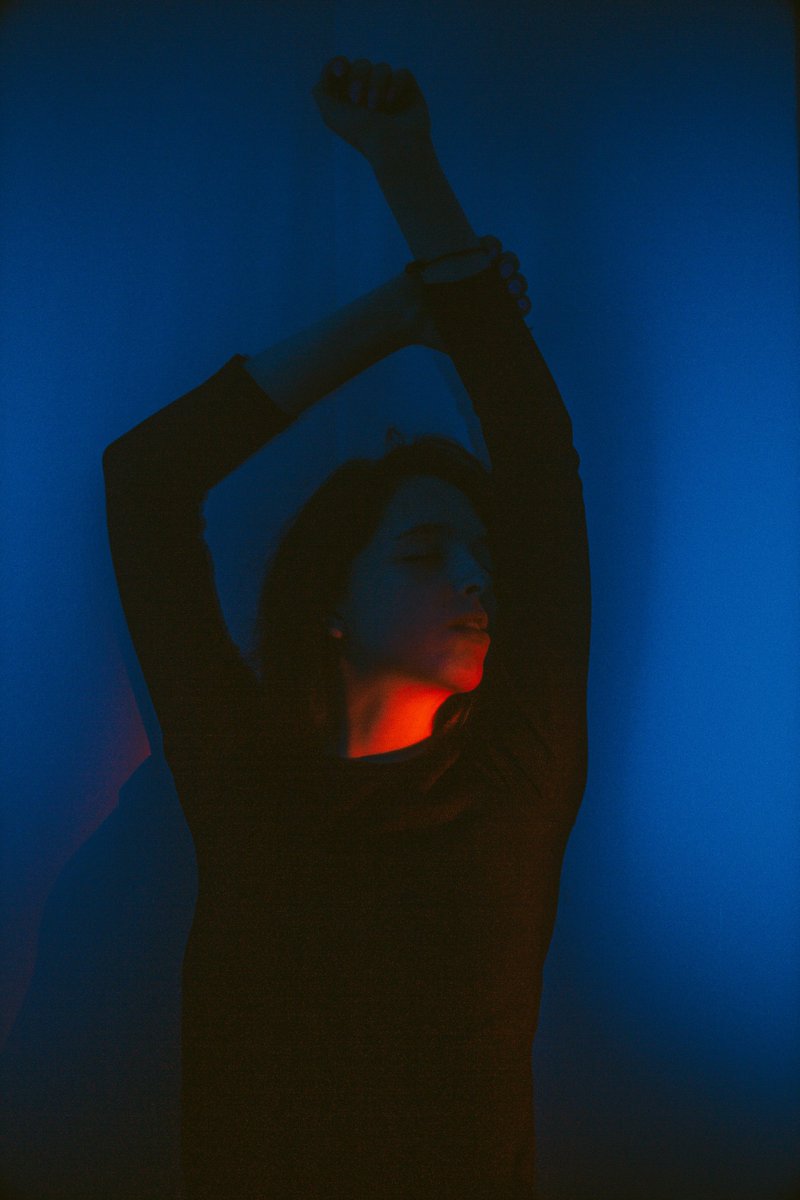 ❥“Non tutti i cambiamenti sono crescita.
A volte la vera forza è restare dove il cuore respira.