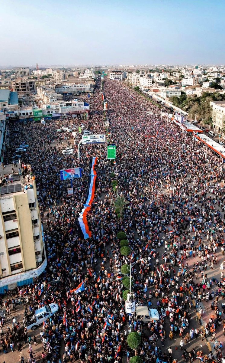 #قضيه_شعب_الجنوب
شعب لن يتنازل عن الحريه والاستقلال