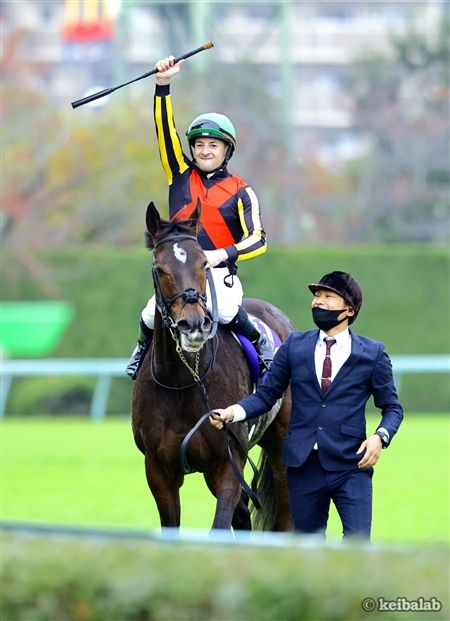 keibalab's tweet image. 【大歓声を受けるため、生を受けた】
本日1月24日は、G1を計6勝した名牝グランアレグリアの誕生日！すでに3頭を出産。母としても活躍馬を送り出せるか注目です。
#グランアレグリア #誕生日
keibalab.jp/db/horse/20161…