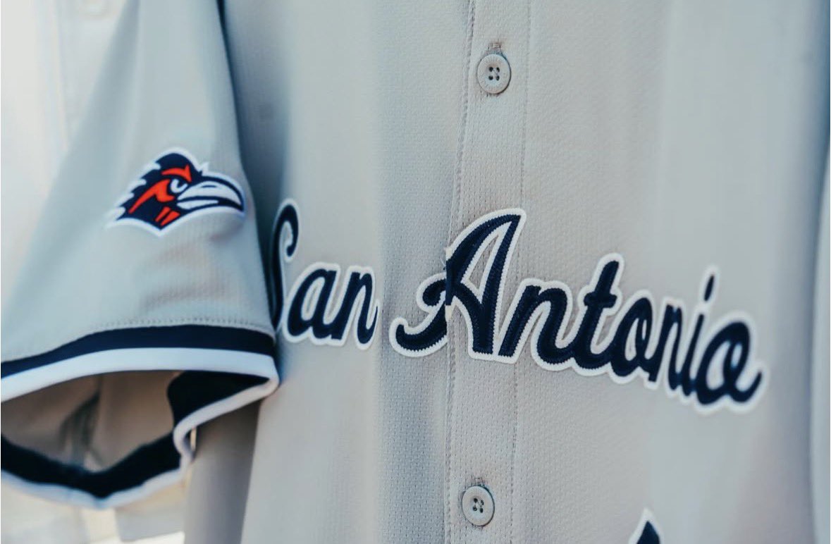UNISWAG's tweet image. The threads for @UTSABSB this season.

#uniswag
