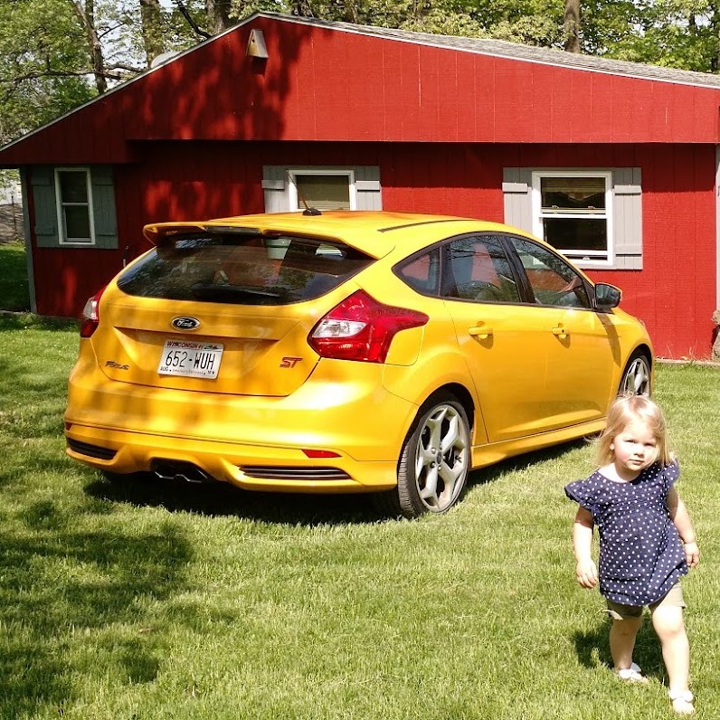brandt004's tweet photo. #tbt to 2016. What was I driving then versus now? I'm still driving a yellow, American, manual car, but I've upgraded from a Tangerine Scream Focus ST to a Velocity Yellow C7 Stingray. I also have a few more passengers now than I did then.

What were you driving 10 years ago? https://t.co/4UuRYEXS3u
