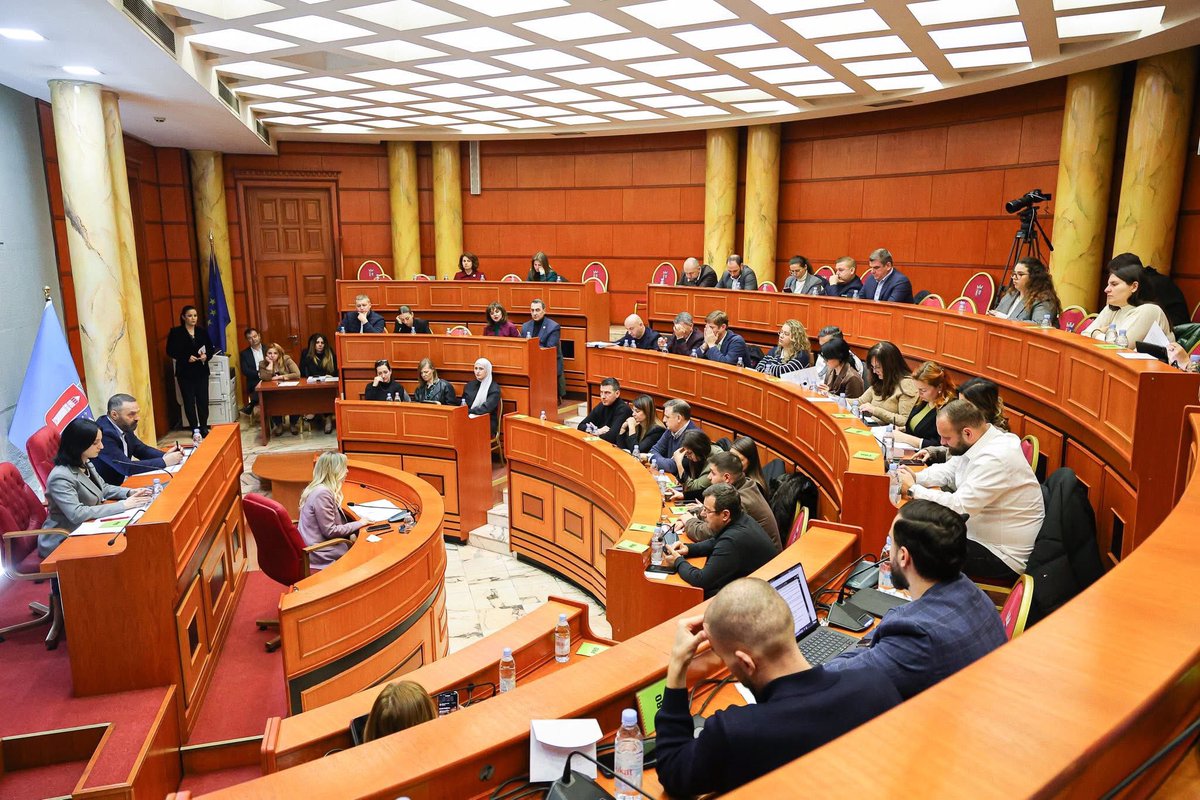 Megi Fino tweet media