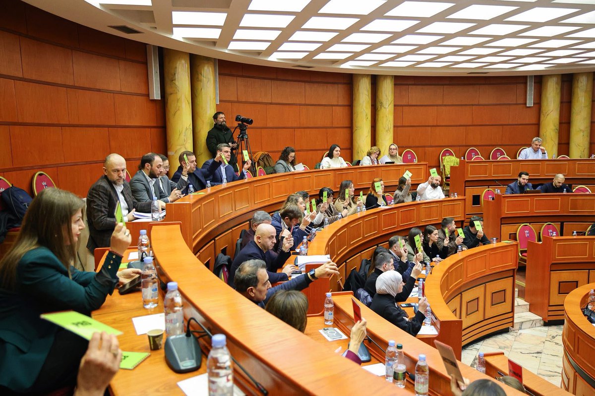 Megi Fino tweet media