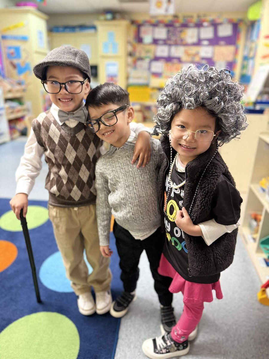 Amy M. Jacobs tweet media