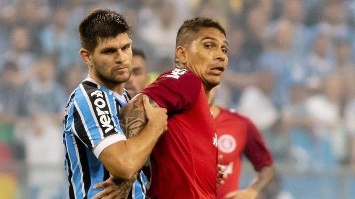 miminfbpa's tweet photo. semana GREnal e eu relembrando da foto 
mais icônica do kannemann https://t.co/csFcffhr22