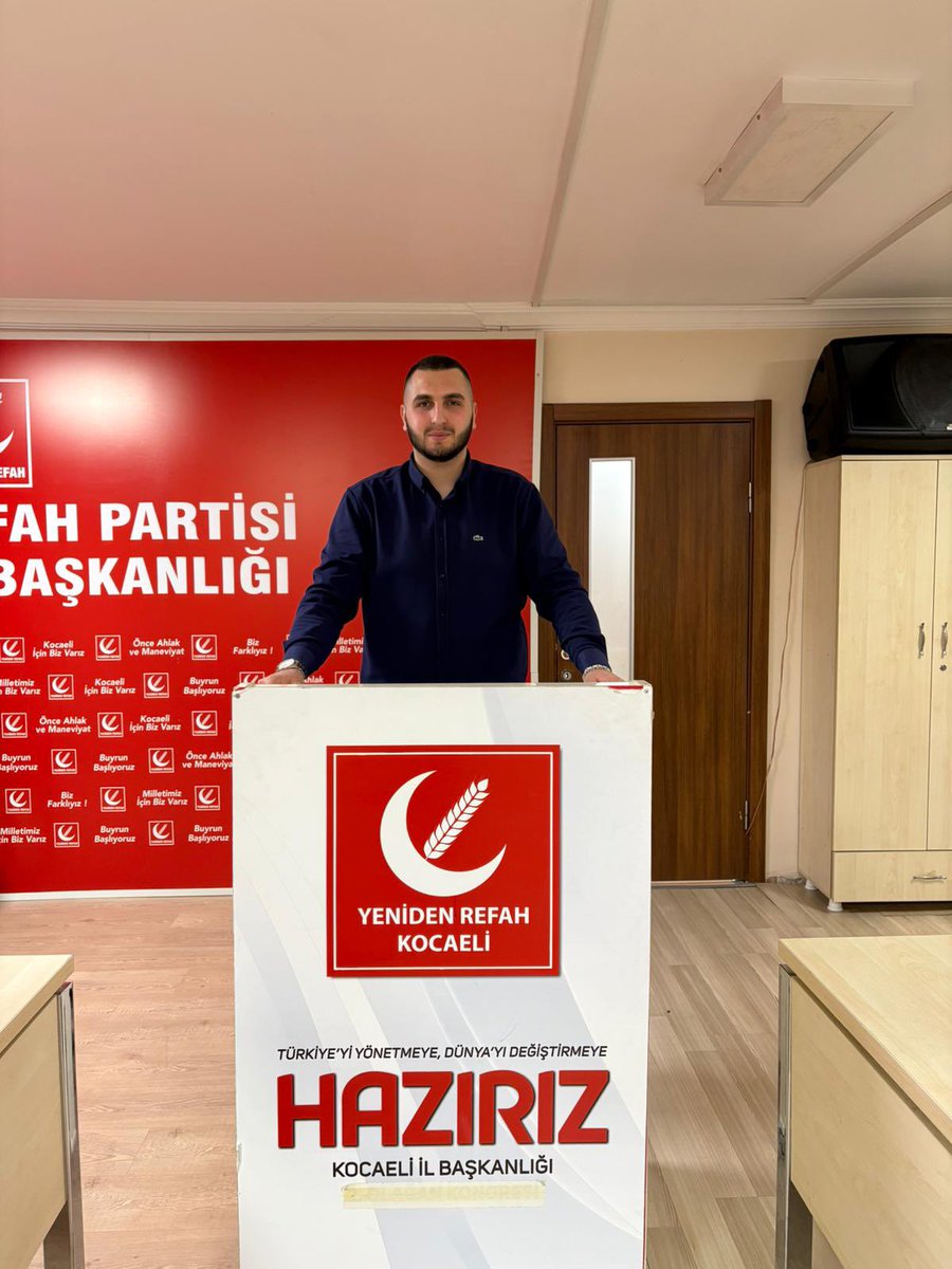 gencrefahkcl's tweet photo. Kocaeli İl Gençlik Kolları Toplantımızı İl Başkanımız Furkan Akgüneş riyasetinde gerçekleştirdik. Alınan kararlar hayırlara vesile olsun inşallah https://t.co/sacXVKh14q