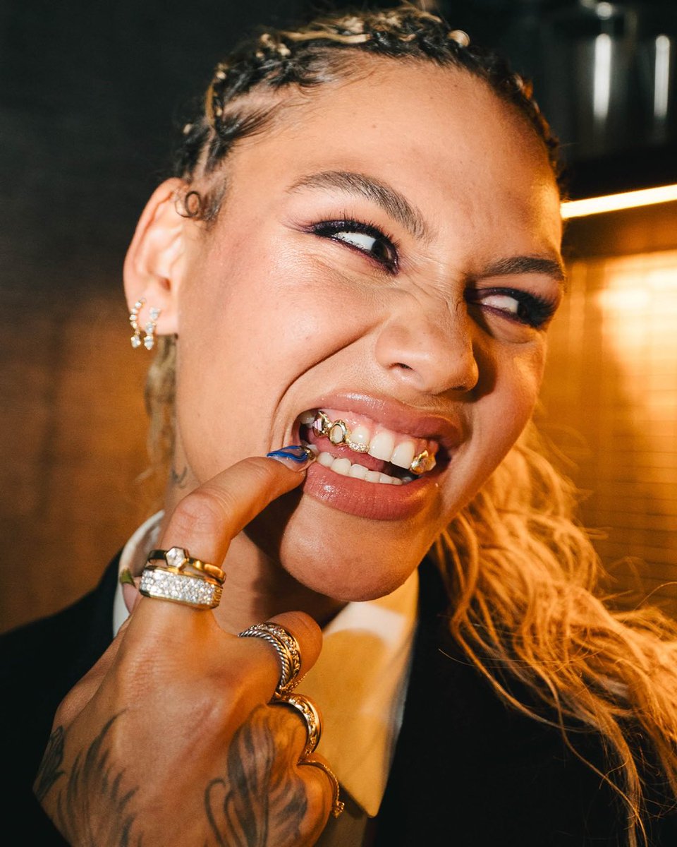 AthleteVanity's tweet image. Star girl 💰