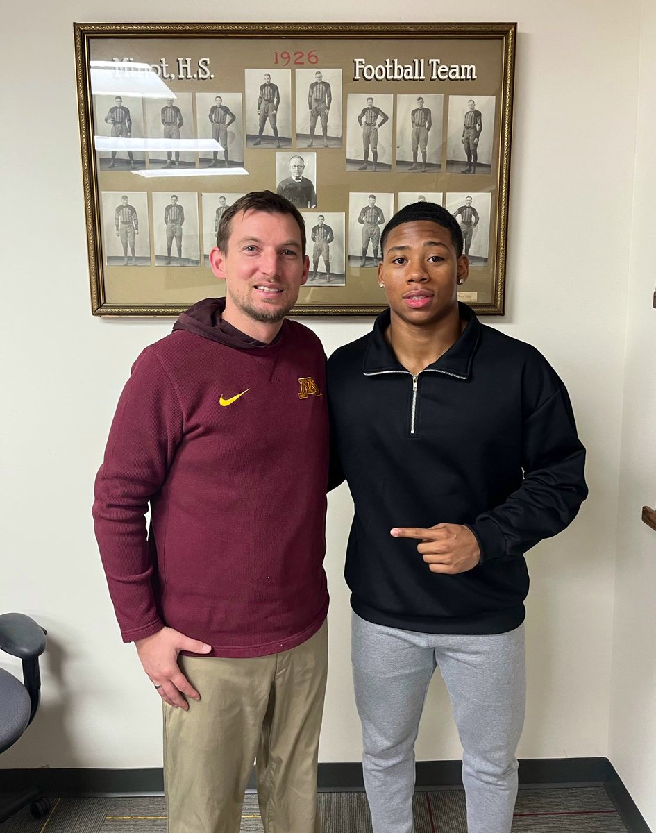 Anthony Alexander’ 27 tweet media