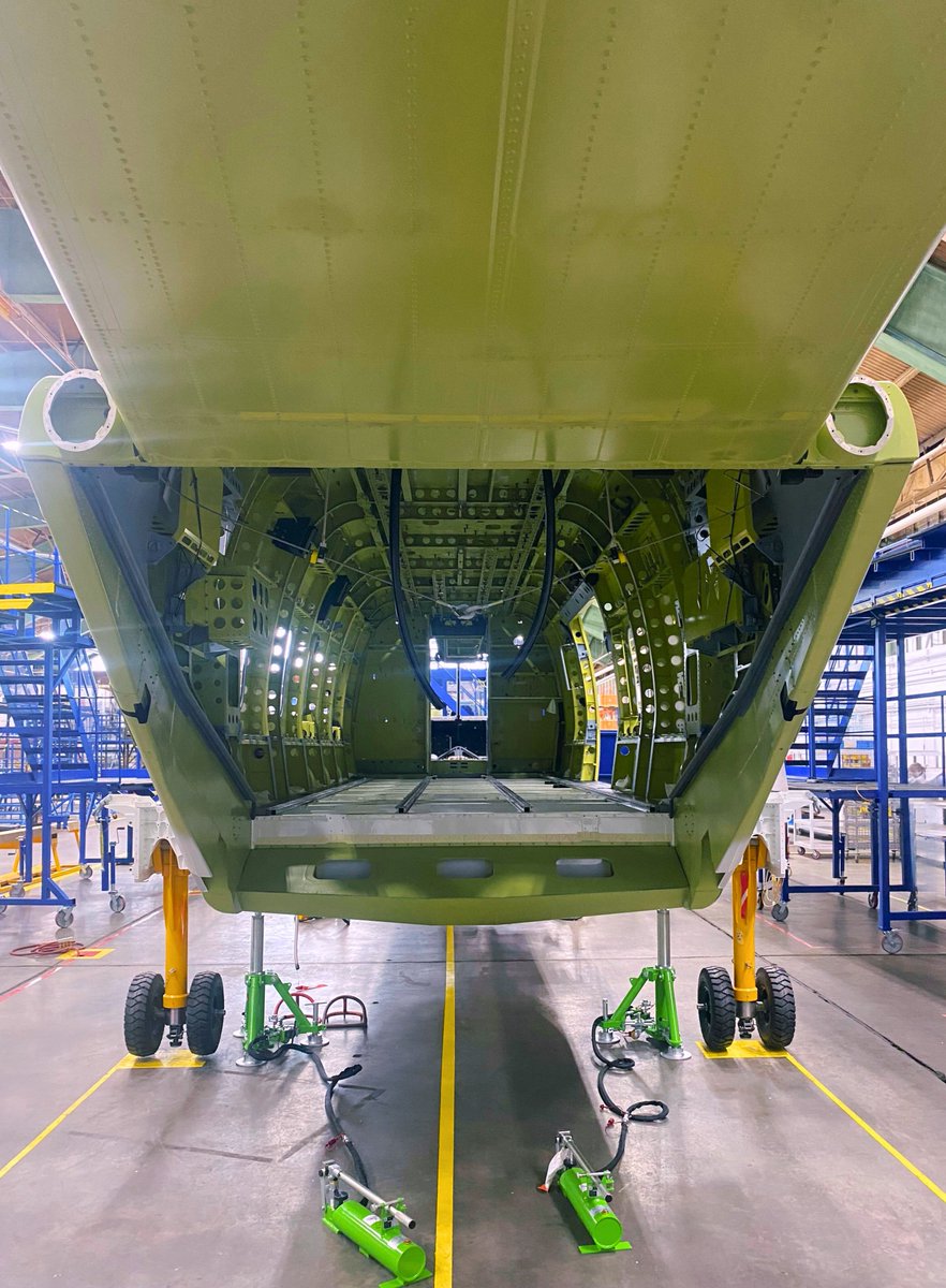 CascadeAero's tweet photo. The Cormorant Mid-Life Upgrade project is in full swing! Ours teams are in the process of upgrading Canada’s CH-149 fleet to the most advanced version and doing our part in keeping Canadian Search and Rescue teams Mission Ready through 2042.
#CMLU #SearchAndRescue https://t.co/ghnGnMnL7I