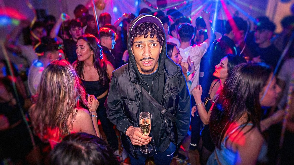 nouvelle vidéo "Je M’INCRUSTE à une SOIRÉE d’INCONNUS… 😬"
rt fav stv men fou après daron ou fè tounen flips (⬇️lien en bas⬇️)