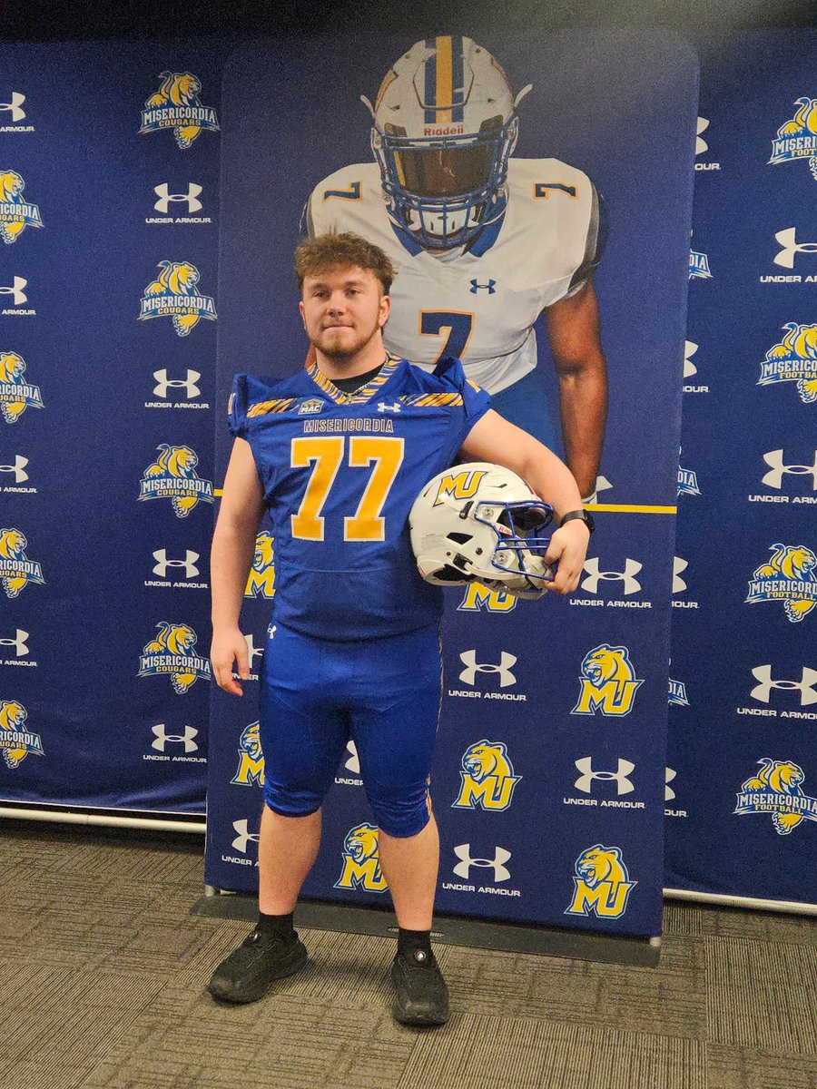 DomBest76's tweet photo. Happy to receive my second D3 offer from Misericordia University! Thank you to @_CoachCushing and @CoachConlen_  for the opportunity! 
@MUCougarsFB @RCK_Football @jr_gennaro5567 https://t.co/fOb4nPNKS0