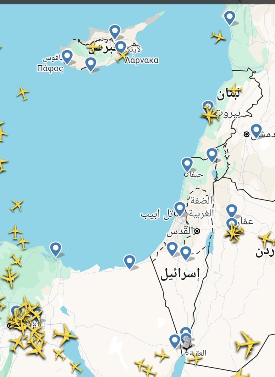 اجواء فلسطين المحتله خاليه تماما من حركة الطائرات