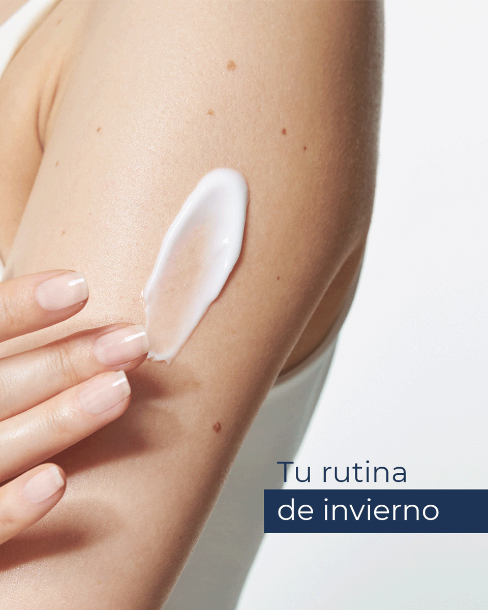 EucerinES's tweet photo. ¿#Pielseca, escamada y deshidratada en invierno? ❄️ Descubre nuestra rutina para #pielessecas, un tratamiento completo para cuerpo, manos y labios.
💙 #UreaRepair Loción 10% Urea.
🤚 UreaRepair Crema de Manos 5% Urea.
👄 #Aquaphor.
Para las zonas más expuestas al frío. ❄️ https://t.co/KNzdsGw0Dm