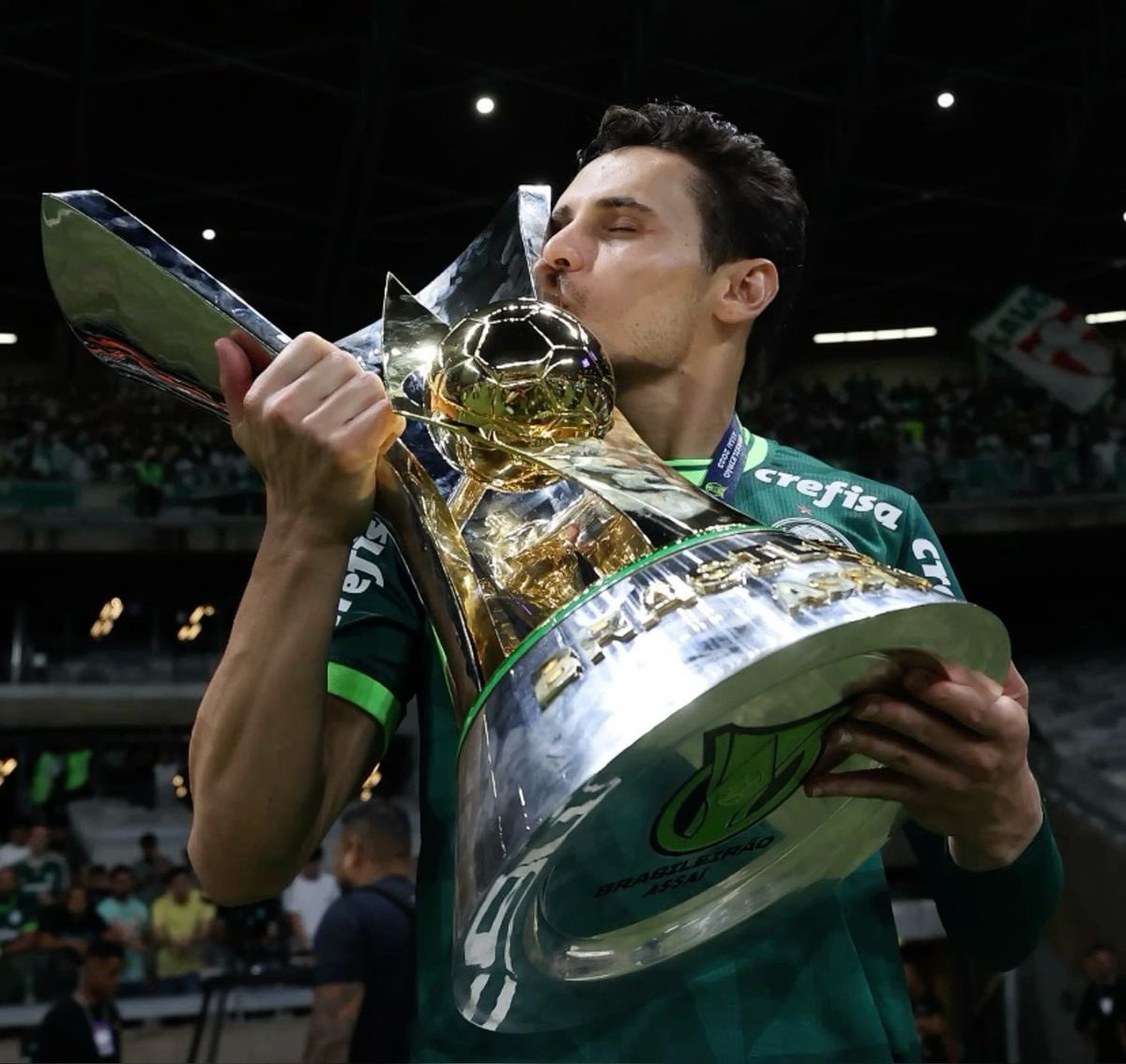 swfltay's tweet image. Você prometeu e cumpriu. Seu avô, com certeza, te olha lá de cima cheio de orgulho.