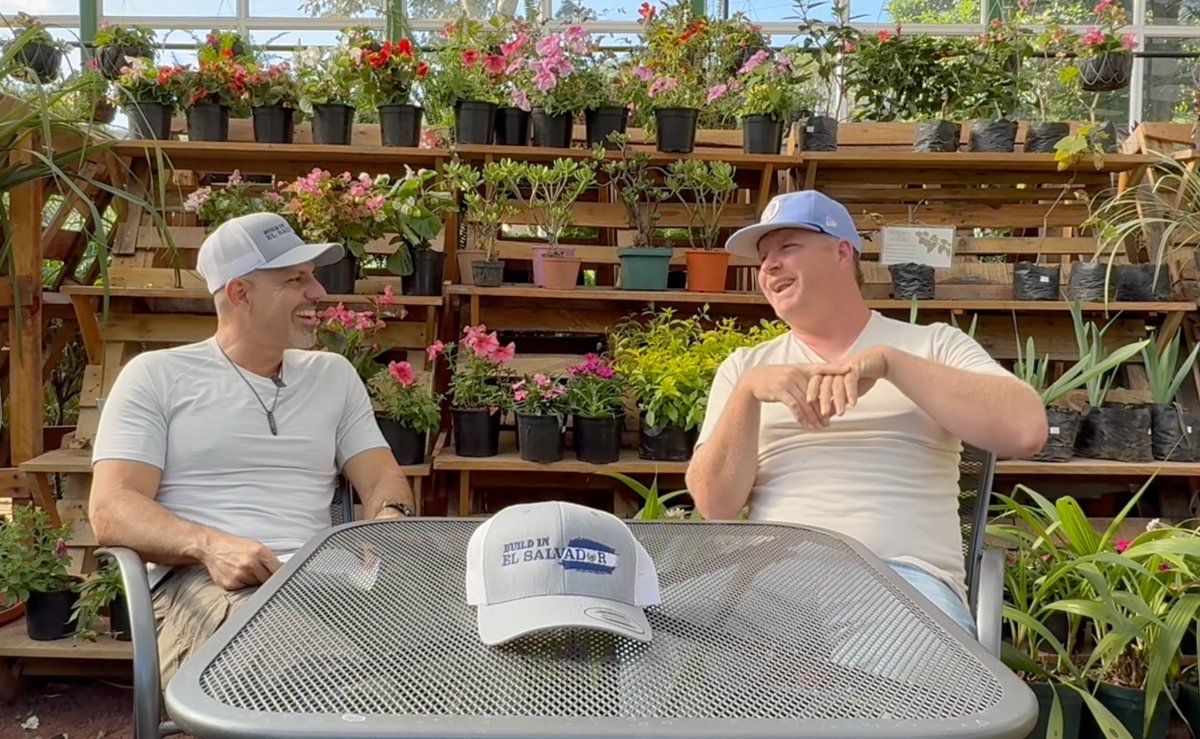 Build In El Salvador tweet media