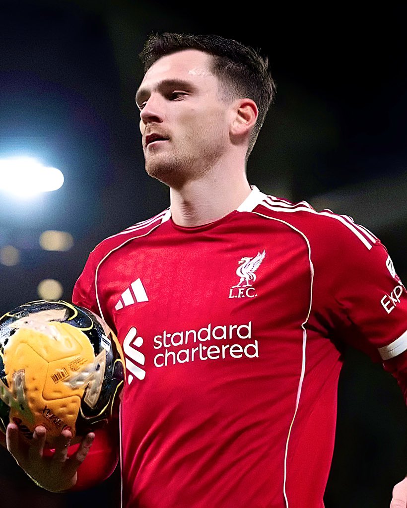 f__wirtz's tweet photo. No fancy tricks.
Just 100% heart, endless runs, and pure commitment.
Andy Robertson 👏
#Liverpool #Robertson #RedMachine https://t.co/G2gF9S0faP