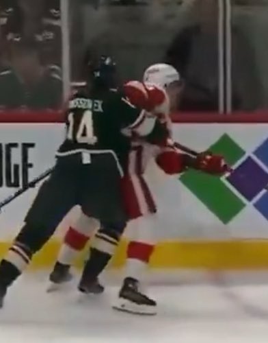 ethanv22v's tweet photo. @331mts @Sportsnet Looks like ek catches Kane’s arm/shoulder to me. His body is rotated so. I highly doubt this hit was meant to be dirty nor do I think it is. https://t.co/SPp4TEO8i3