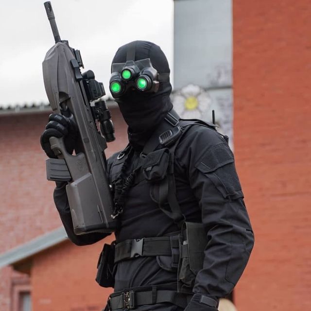 MediaOfGuns's tweet image. If anyone knows the cosplayer inform me