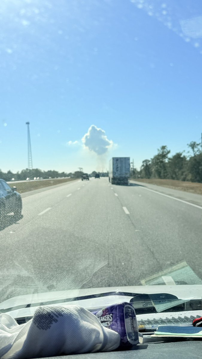 flservicepros's tweet photo. Looks a bomb went off !!! https://t.co/QOjuaOHzxd