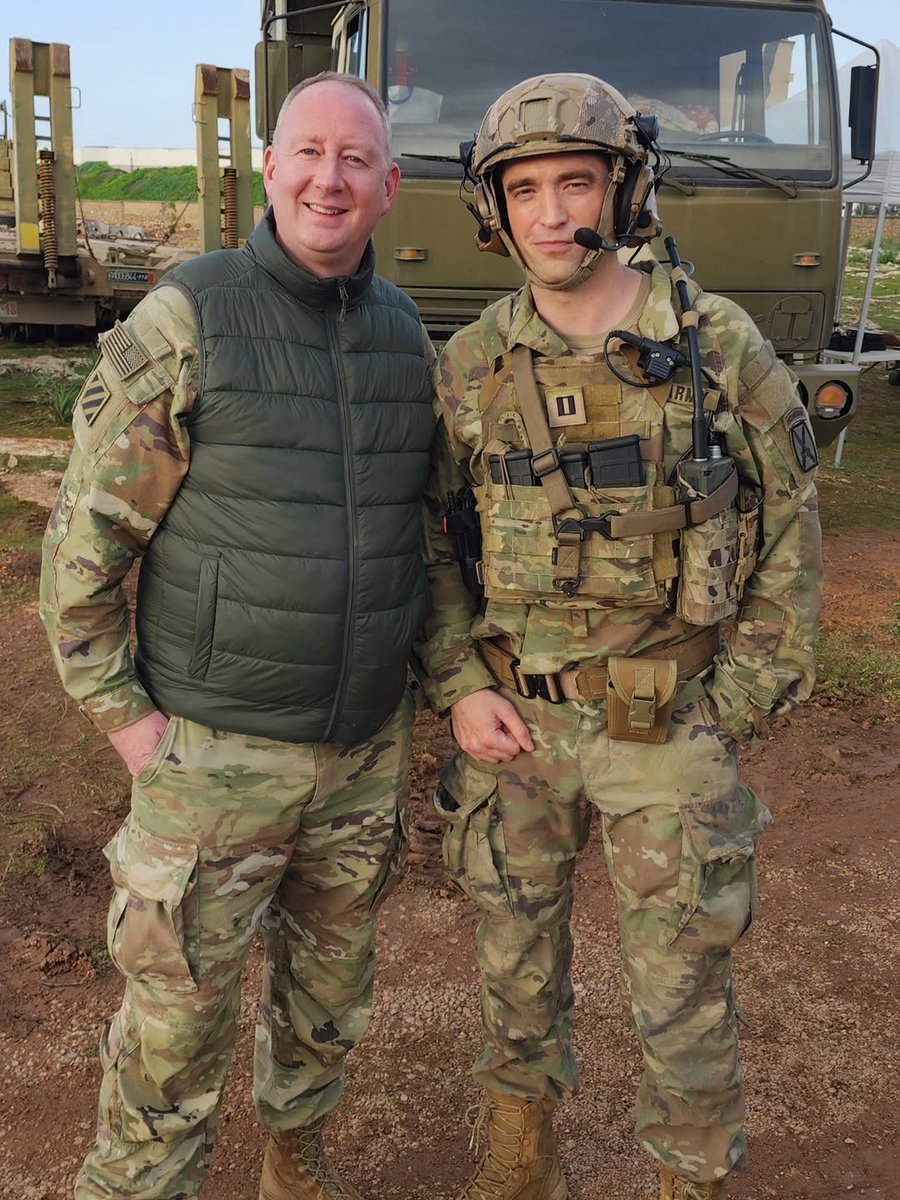 Robert Pattinson with the crew of Fernando Meirelles' HERE COMES THE FLOOD. 

(thanks <a href="/JustRPattinson/">𝓙𝓾𝓼𝓽 𝓡𝓟</a>)