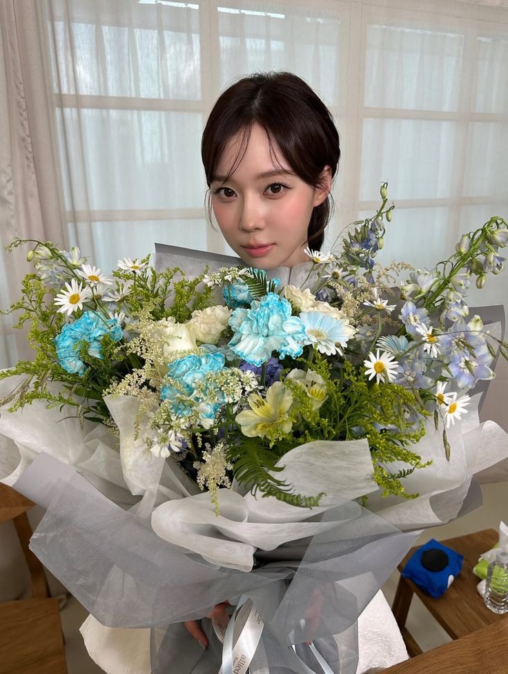 Happy belated birthday, <a href="/qeeisa/">(◝‿ ◜マ.ᐟ</a> 
May this year bring you happiness, health, success, and beautiful memories. Keep smiling, chasing dreams, and becoming the best version of yourself every single day with love, always. 🎉🎂