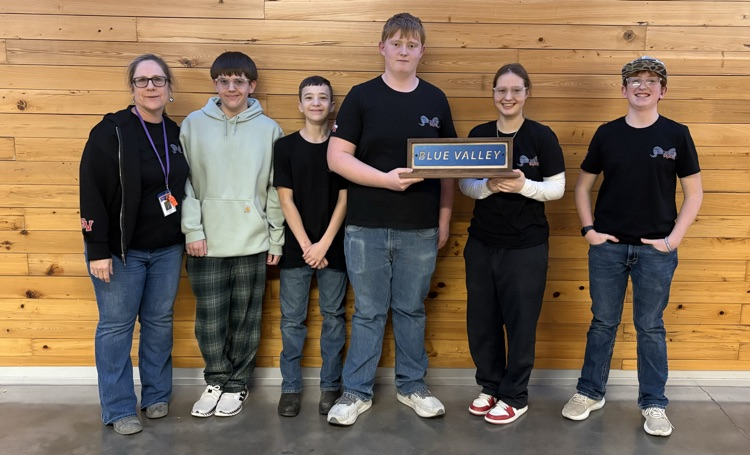 USD 384 Blue Valley-Randolph tweet media