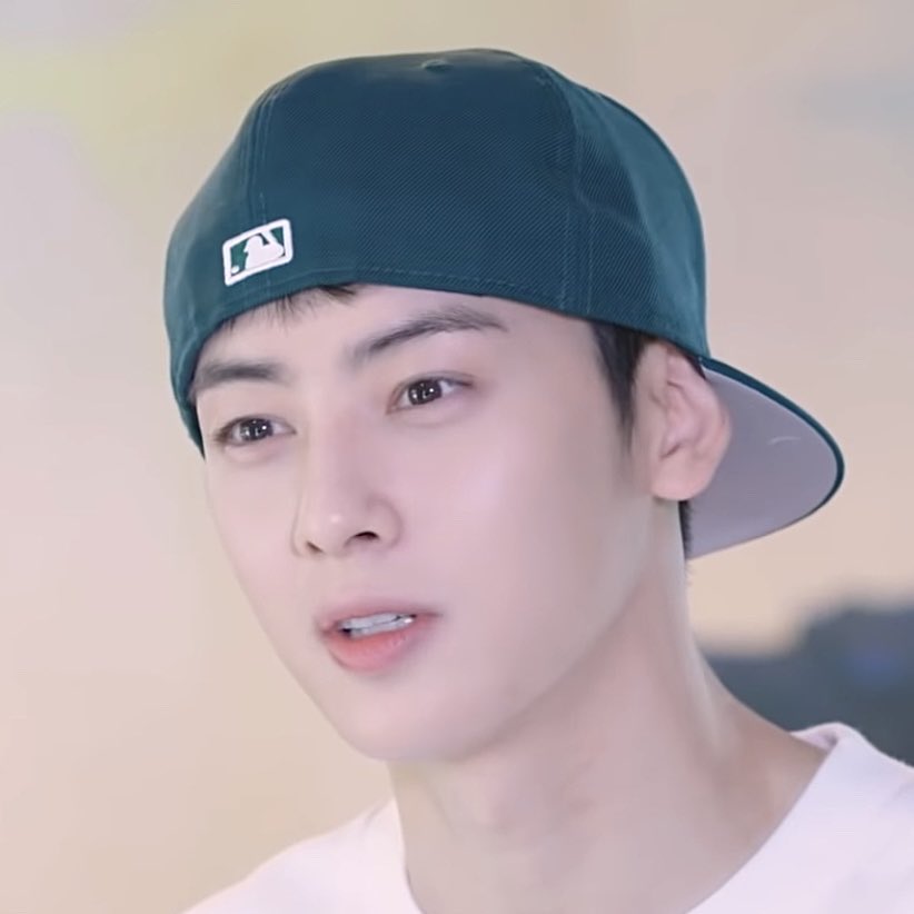 마음만은 가까이에서 토닥토닥 🫂

차나잇👋🌃

#차은우 #CHAEUNWOO