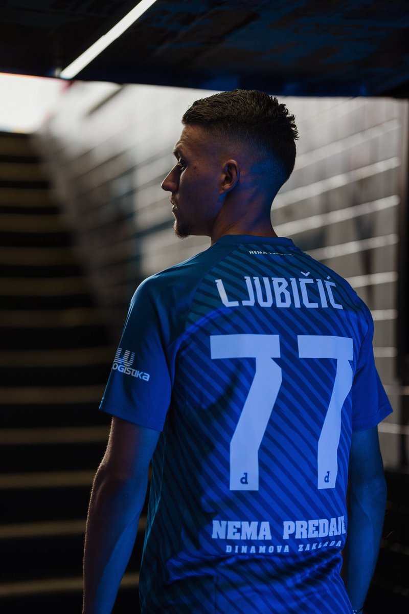 BREAKING: Dejan Ljubičić is set to join Schalke 04! 

Deal agreed for a fee of around €1m, as reported by Sportske Novosti.

The surprise move came together very quickly after Schalke head coach Miron Muslić pushed to bring Ljubičić into his squad.