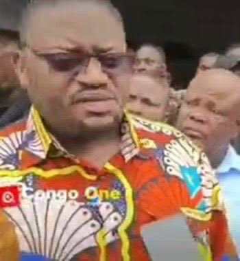 Johnnyilunga's tweet image. La photo préférée de @ChampionKga 😁
@LikundeR a montré ses limites quant au pilotage de ce prestigieux et stratégique Ministère. 0 réforme structurelle, zéro !!! @fatshi13