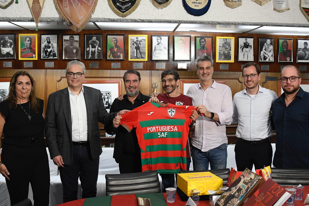 A SAF da Portuguesa foi alardeada como um projeto de R$ 1,2 bilhão, mas a realidade garantida por contrato é apenas modesta. Em dinheiro dos investidores, só existe a obrigação de aportar R$ 30 milhões. Mostro o documento no <a href="/sportinsiderbr/">Sport Insider</a> e no <a href="/Estadao/">Estadão 🗞️</a>.

go.sportinsider.com.br/XUF6jW