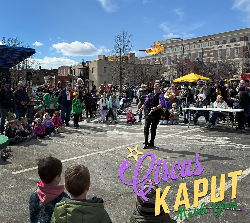 Fire Jugglers - Fire Breathing for your Mardi Gras event? 🔥Circus Kaput is your agency! #fireentertainers #firejugglers #circuskaput #stlouis