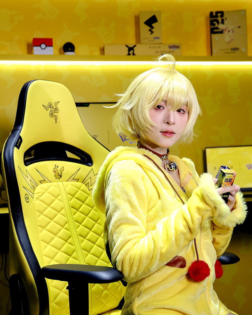 R Λ Z Ξ R tweet media