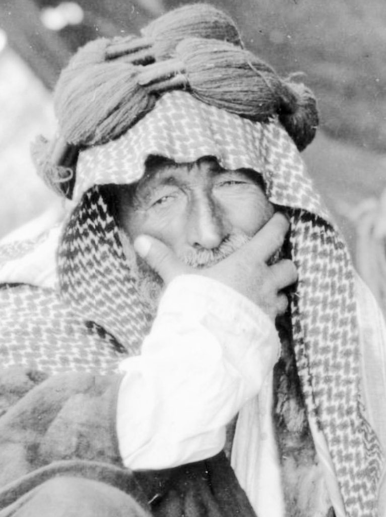 Qhta10ni's tweet photo. مابكينا إلاّ على اللي يسدون اللزوم
جعل مآواهم جنان القطوف الدانيه https://t.co/ftDol3I3aJ