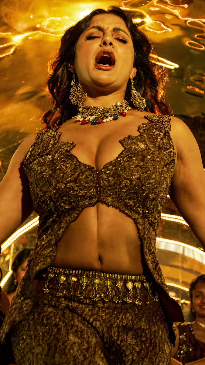 Galaxyeditshd's tweet photo. Samyukta menon 🥵🔥 https://t.co/EF0JXVkm0C